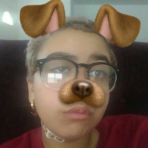 Meet your Posher, Skiee