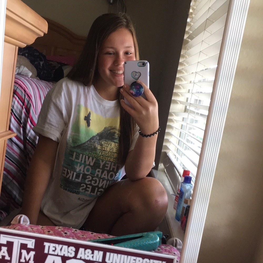 Meet your Posher, Camryn