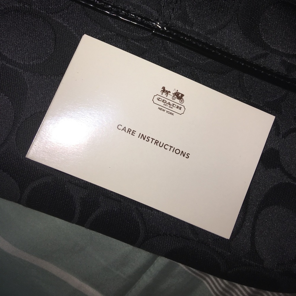 PRICE REDUCED! Coach wristlet - Picture 3 of 3
