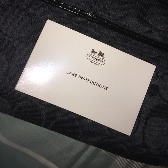 PRICE REDUCED! Coach wristlet - Picture 3 of 3