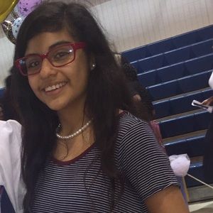 Meet your Posher, Vanessa