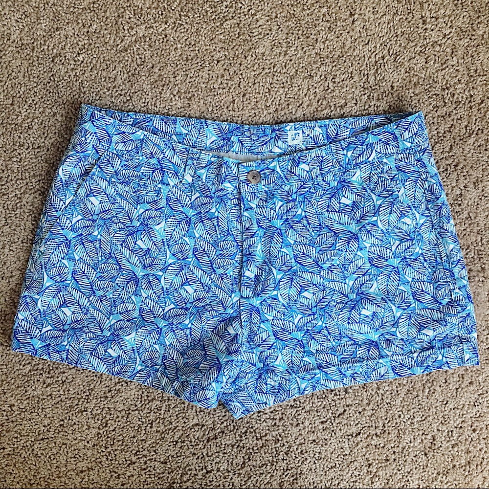 Gorgeous GAP Blue Leaf Print Shorts