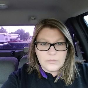 Meet your Posher, Stacie