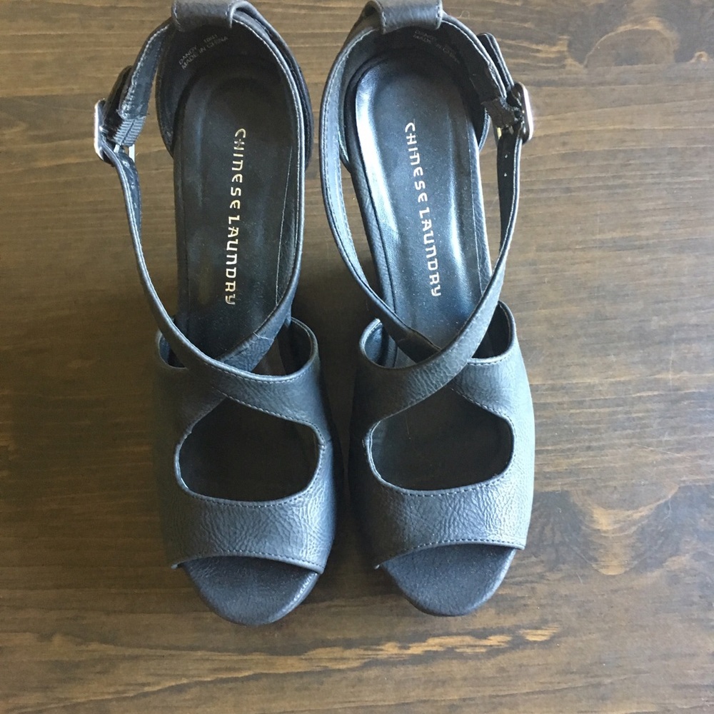 Chinese Laundry Black Criss Cross Platform Wedges