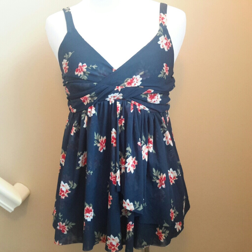 Cute Flowy Express Top