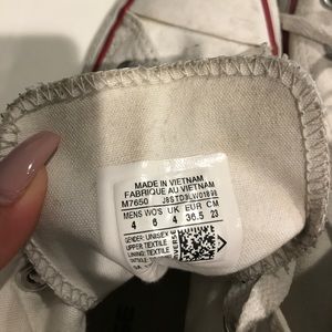 Shoes/High Top Converse