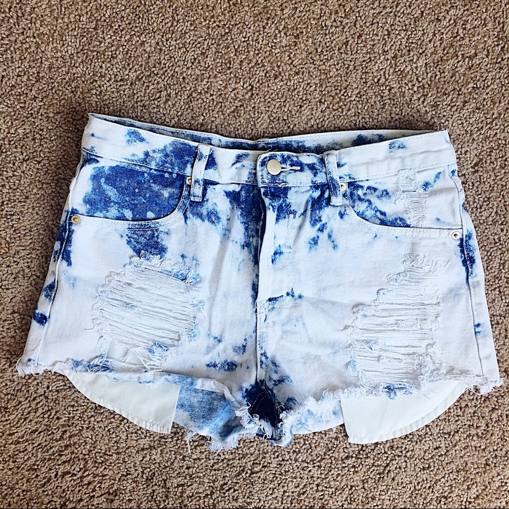 FINAL SALE Forever 21 Hi-Rise Jean Cut-off Shorts