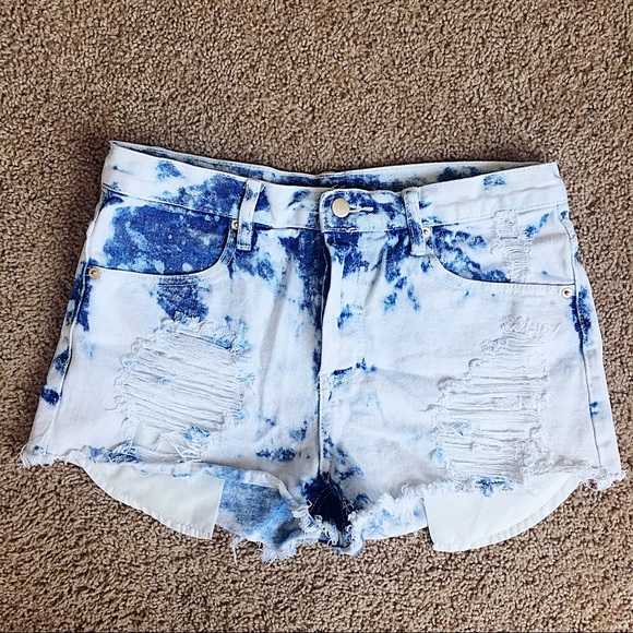 FINAL SALE Forever 21 Hi-Rise Jean Cut-off Shorts - Picture 1 of 4