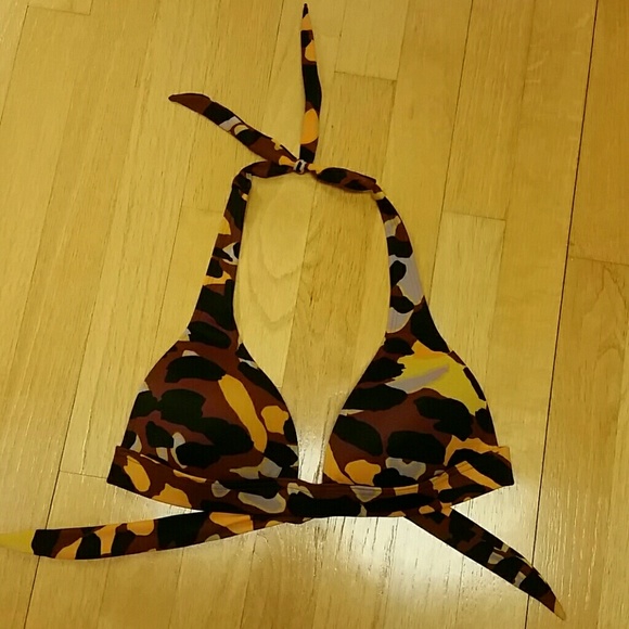 Victoria's Secret Bikini Set - Picture 2 of 5