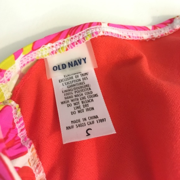 Old Navy triangle floral bikini top - Picture 3 of 3