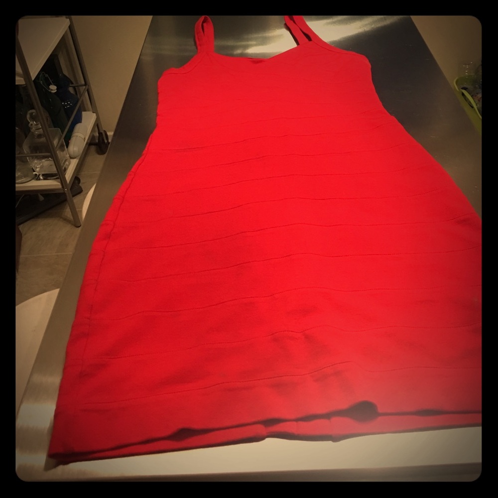 🌶 Spicy Red dress!