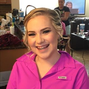 Meet your Posher, Savannah