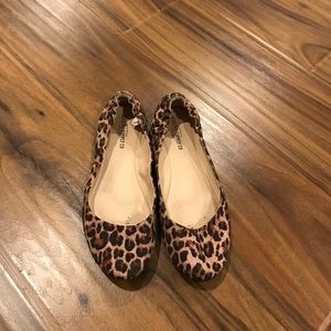 Mossimo women's size 6 flats
