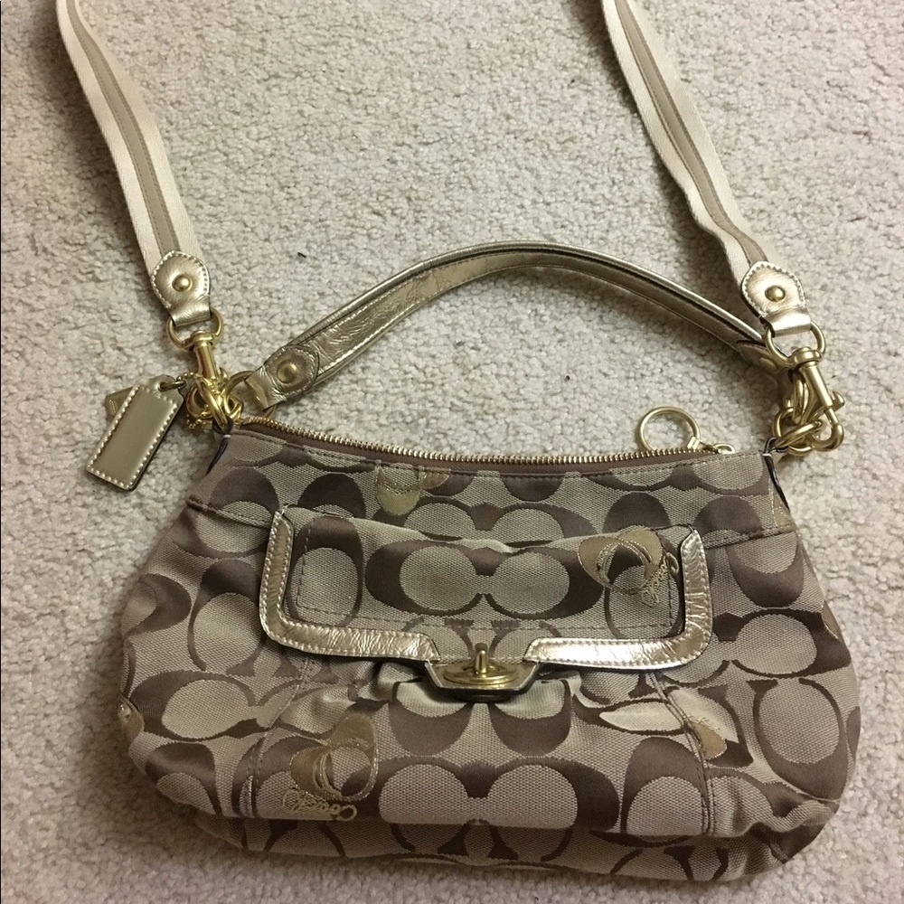 Small coach purse! Basically brand new!
