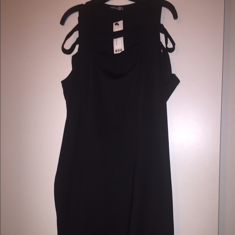 Women's black cage neckline bodycon dress