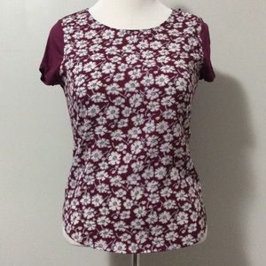 Floral burgundy top