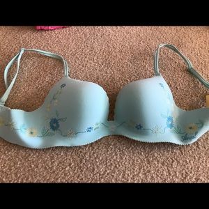 Victoria's Secret Angels Secret Embrace 34B