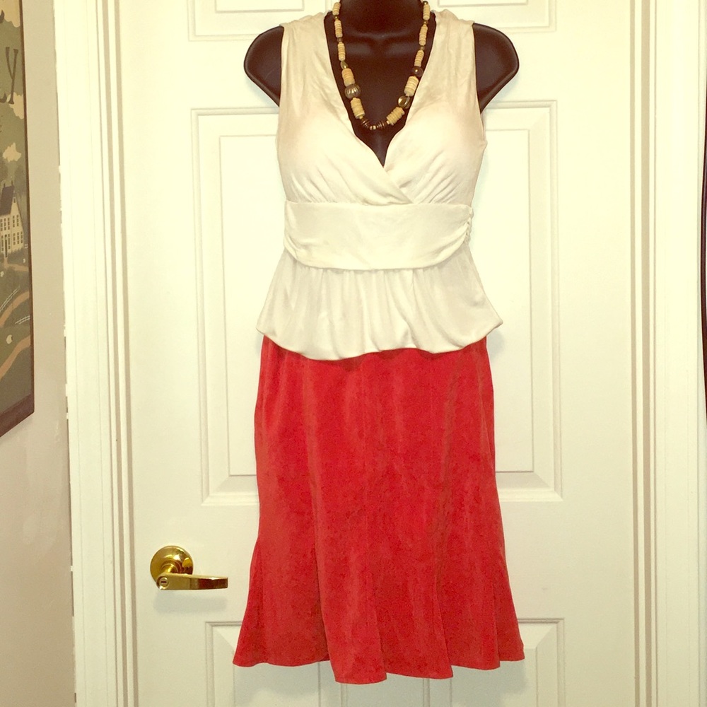 NEW BEAUTIFUL BURNT ORANGE SKIRT