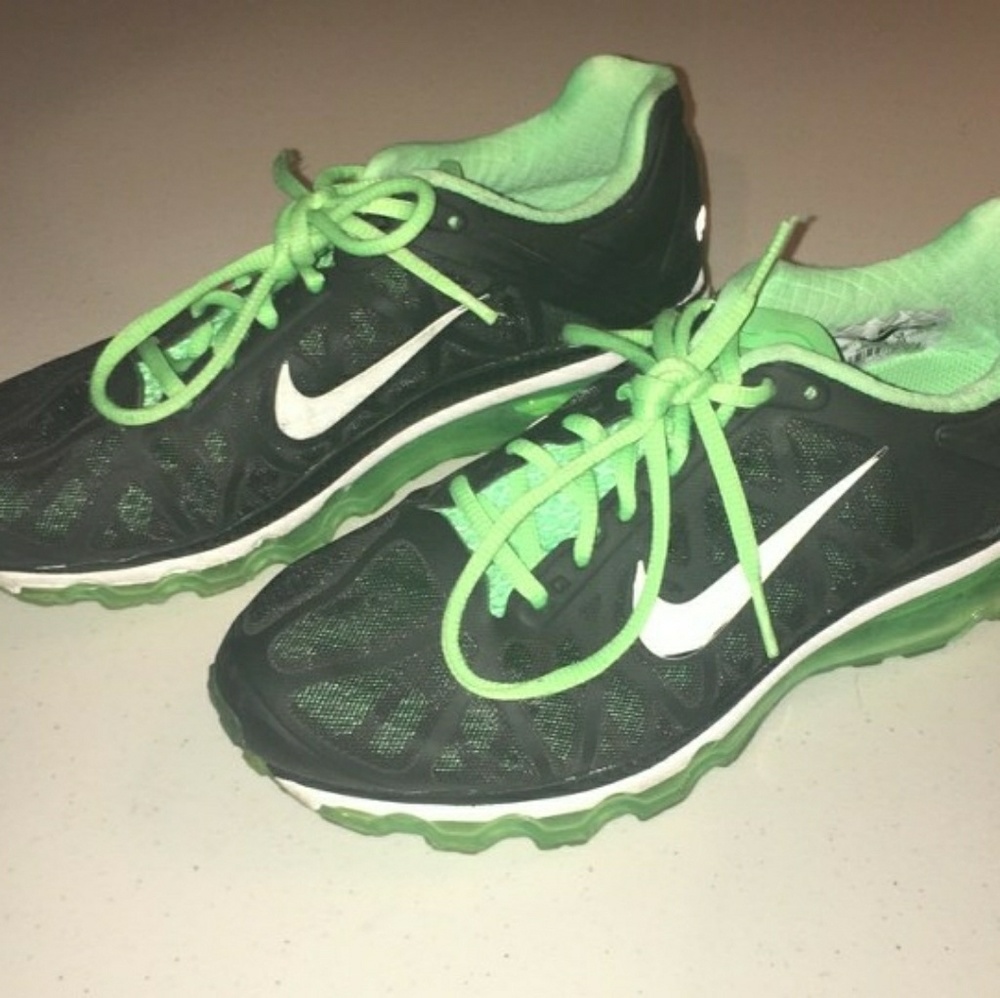 Womens Nike Air Max Running Shoes