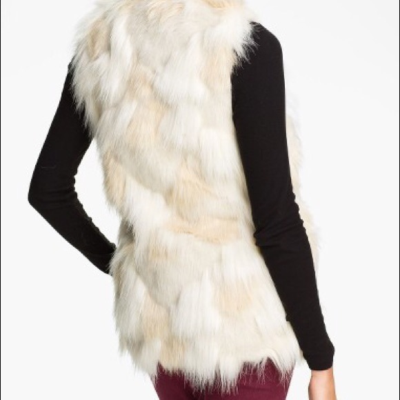 STEVE MADDEN Faux Fur Patch Vest - Picture 4 of 4