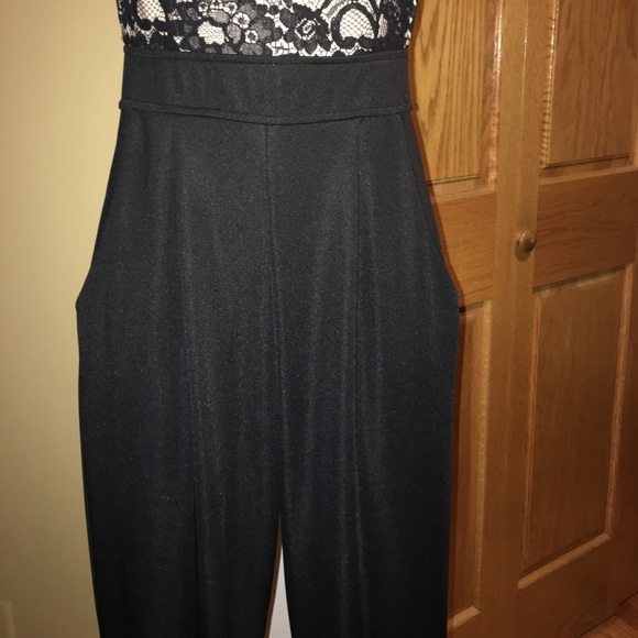 Dressy backless stretchy romper/jumpsuit with lace - Picture 3 of 6