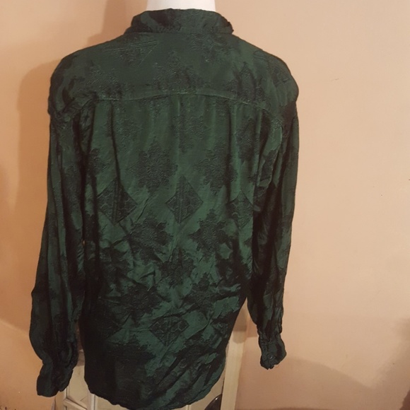 Dark green button down - Picture 3 of 5