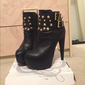Shi Black Gold Studded Heel Booties Size 7