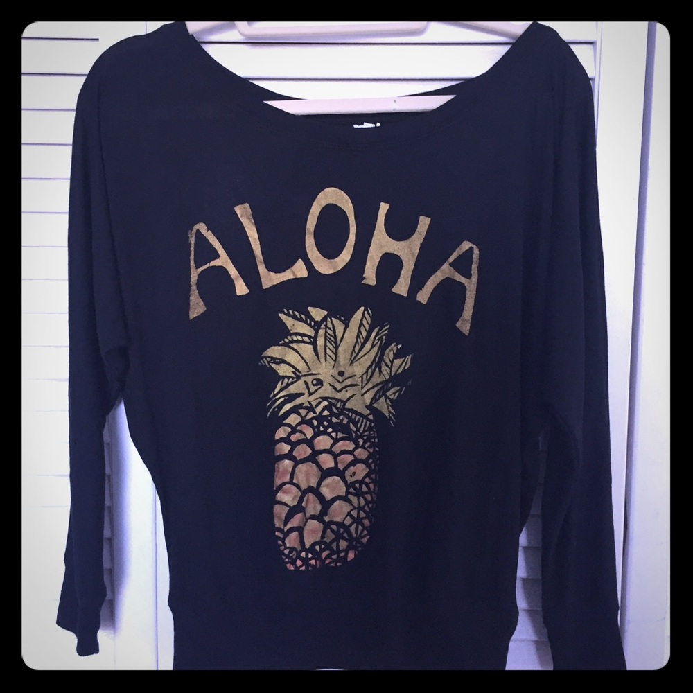 "ALOHA" pineapple graphic design top
