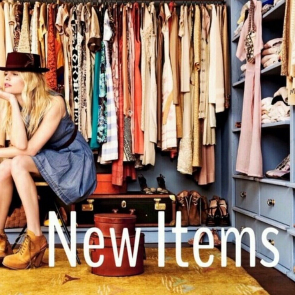 NEW ITEMS IN! OFFERS WELCOME 😊