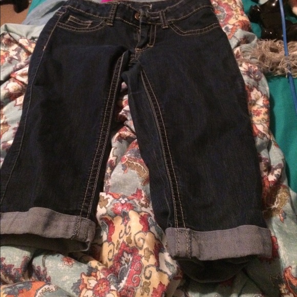 Capris - Picture 1 of 1