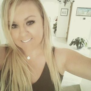 Meet your Posher, Camille