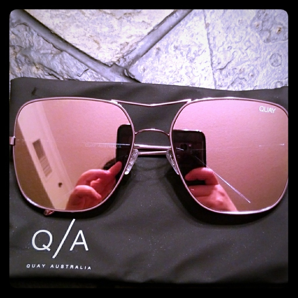 Quay Australia purple frames