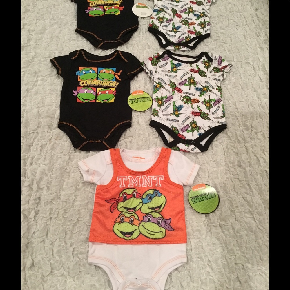 Baby boy onesies size 0/3 new all for $9