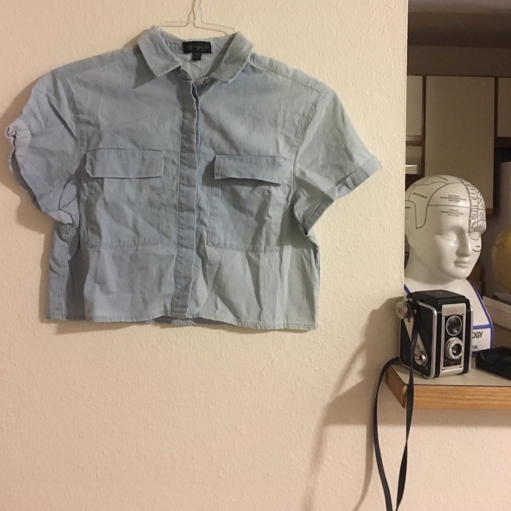 Topshop cropped chambray button up collar