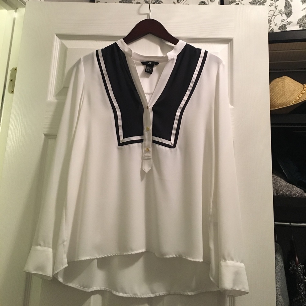 H&M Nautical White and Navy Blouse