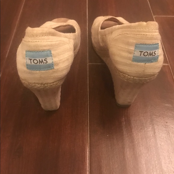 Toms Striped Wedges - Picture 3 of 5