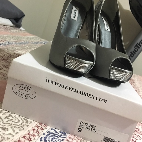 5 inch heels - Picture 3 of 5