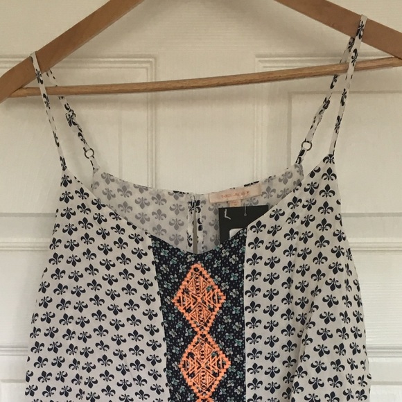 Romper - Picture 3 of 4