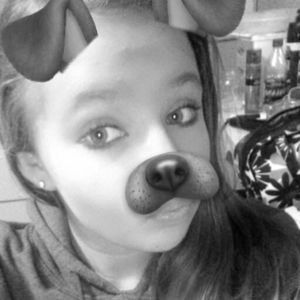 Meet your Posher, Bobbie