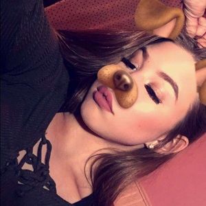 Meet your Posher, Emma