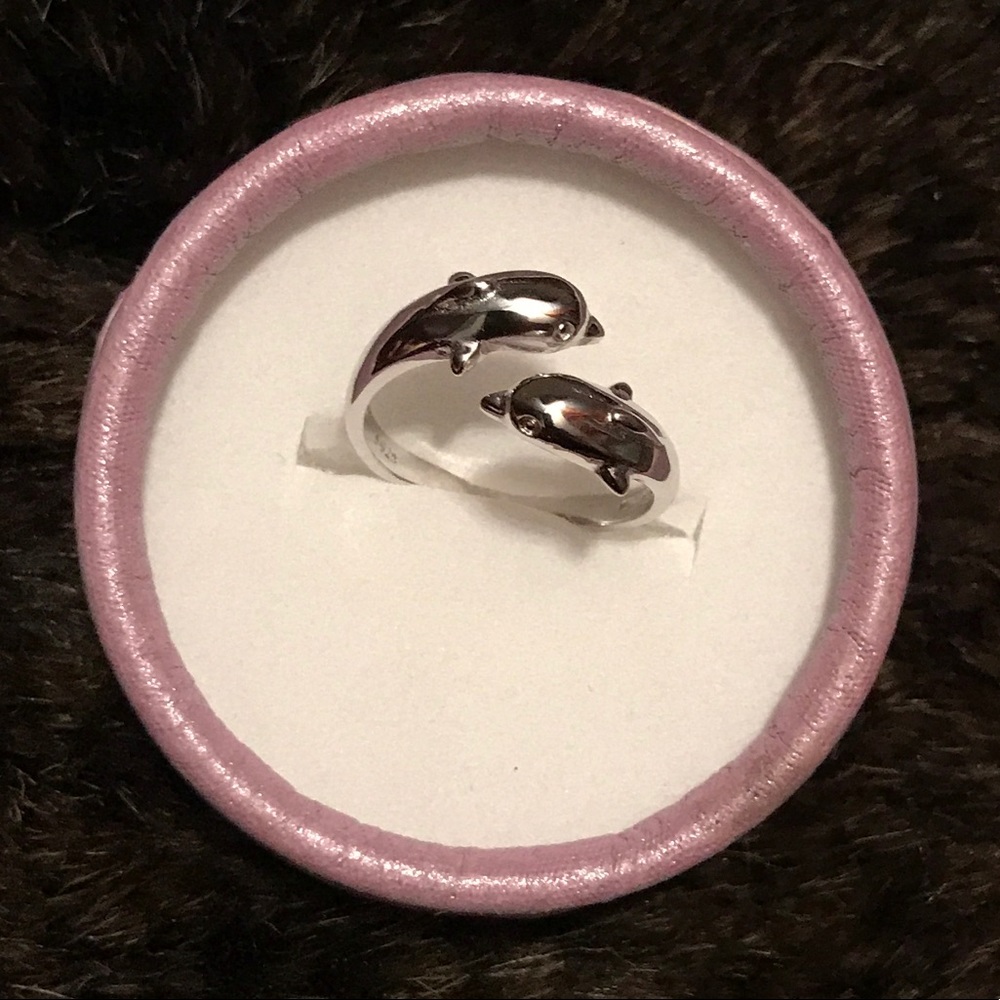 Silver .925 Dolphin Ring Sz 7