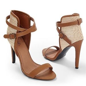 BRAND NEW! Brown and cream Venus heels.