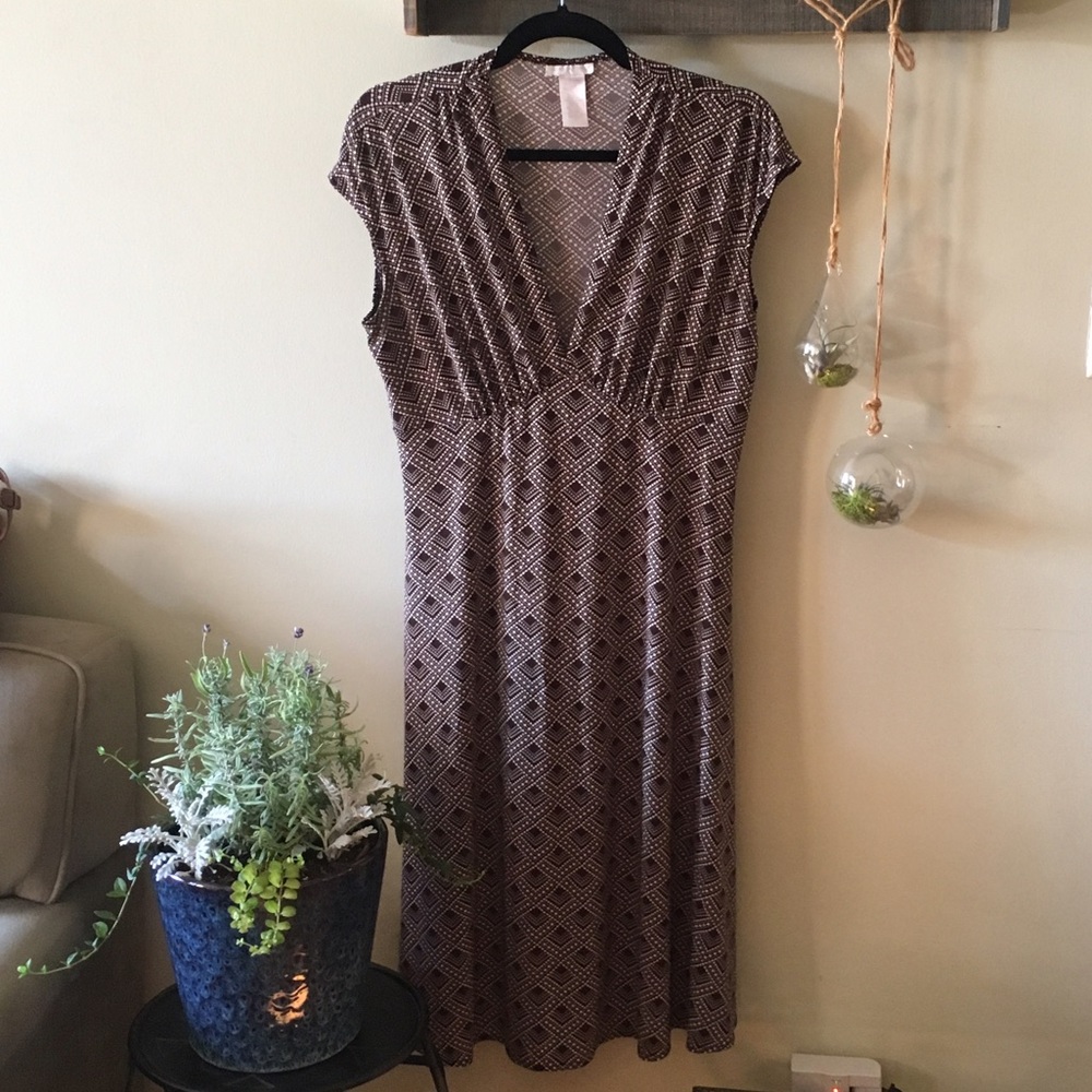 Vintage London Times Geo Print Plunge Dress