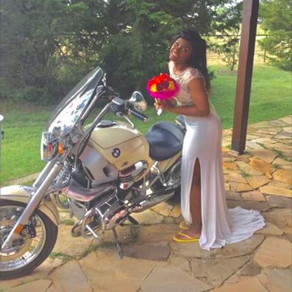 Dress! - Picture 3 of 4