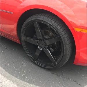 22 inch rims and tires