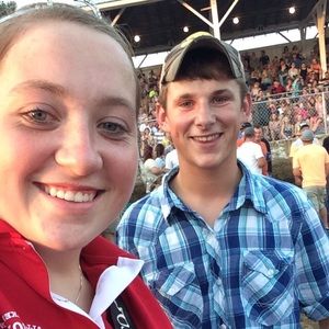 Meet your Posher, Bethany