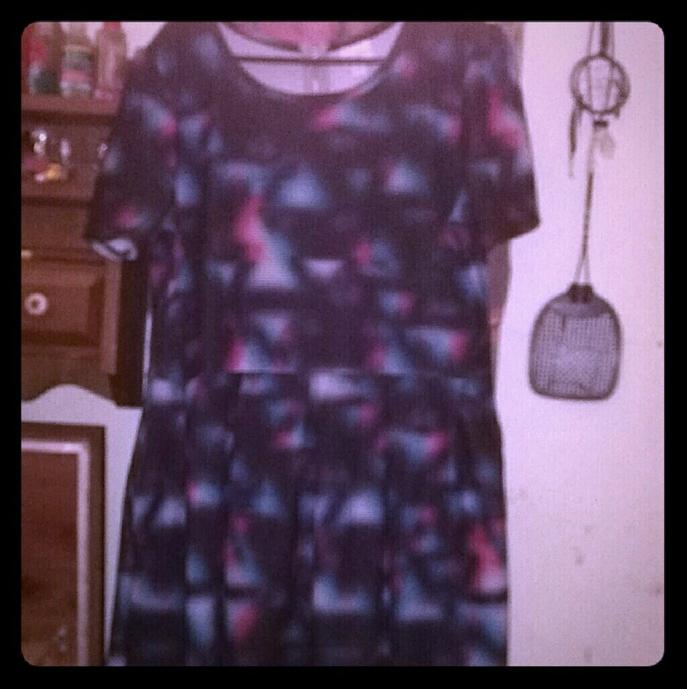 LulaRoe Amelia