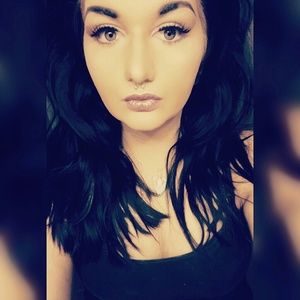 Meet your Posher, Lyndsey