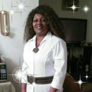 Meet your Posher, Connie