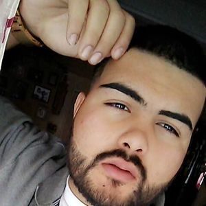 Meet your Posher, Victor